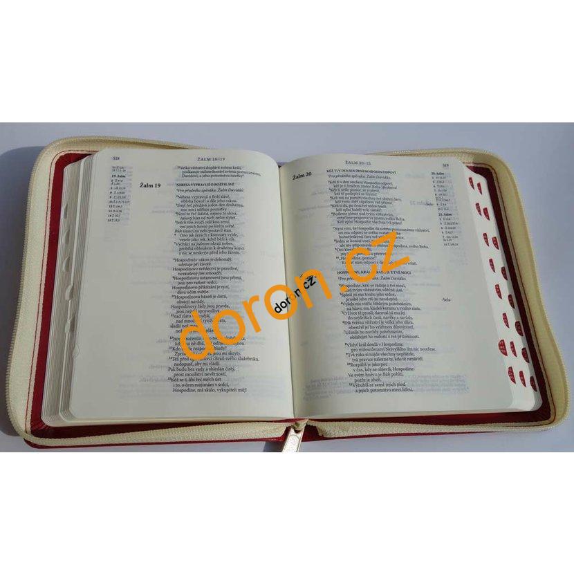 Bible ČEP s DT, malý formát, červená, výřezy, zip